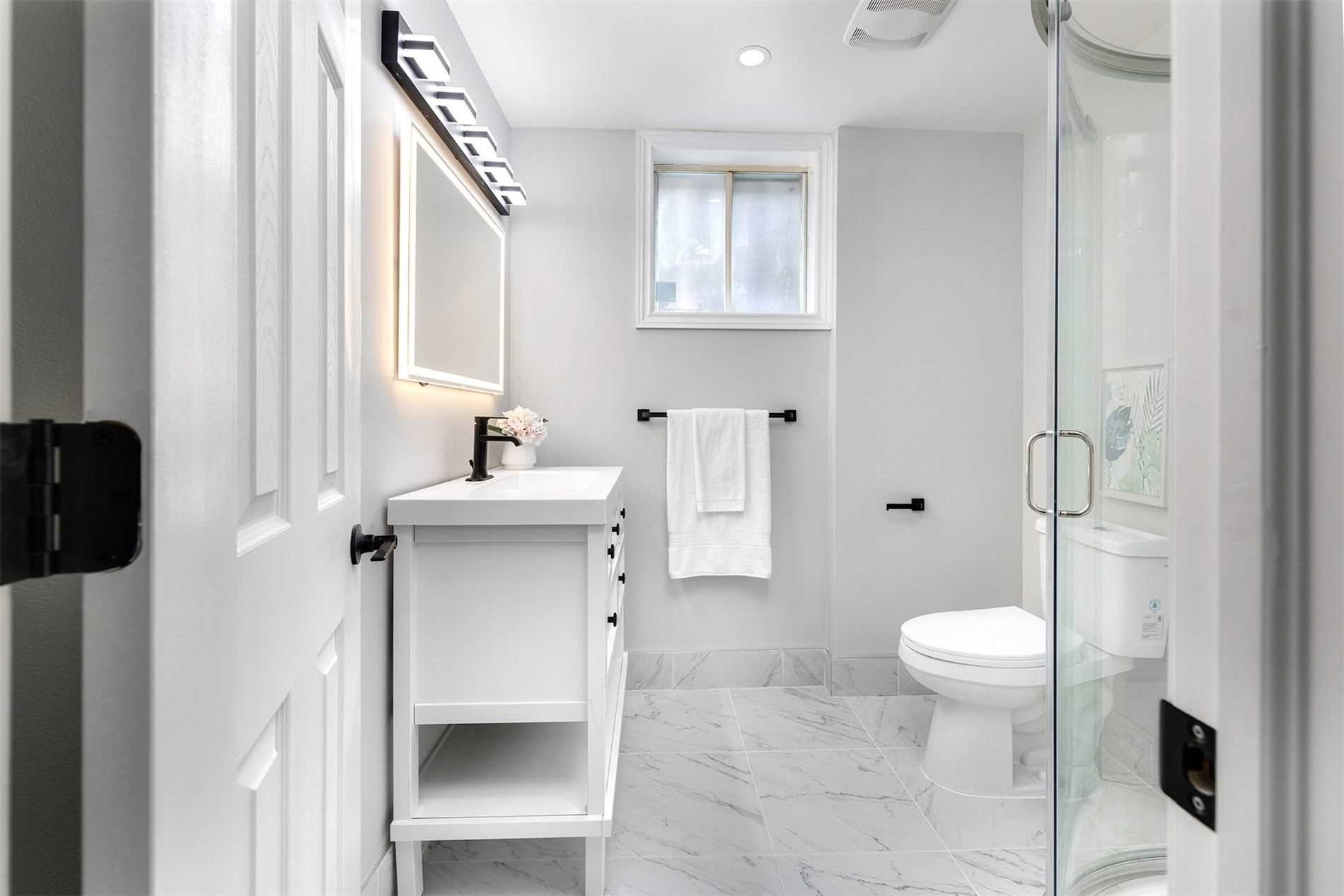 119 Clara Cres