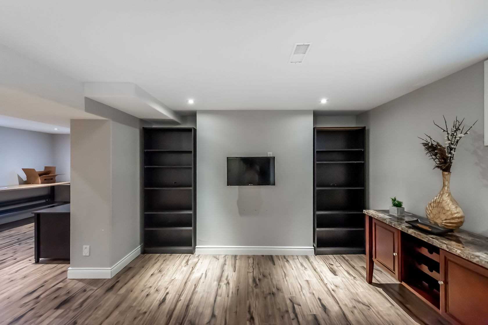 31 Warwick Rd