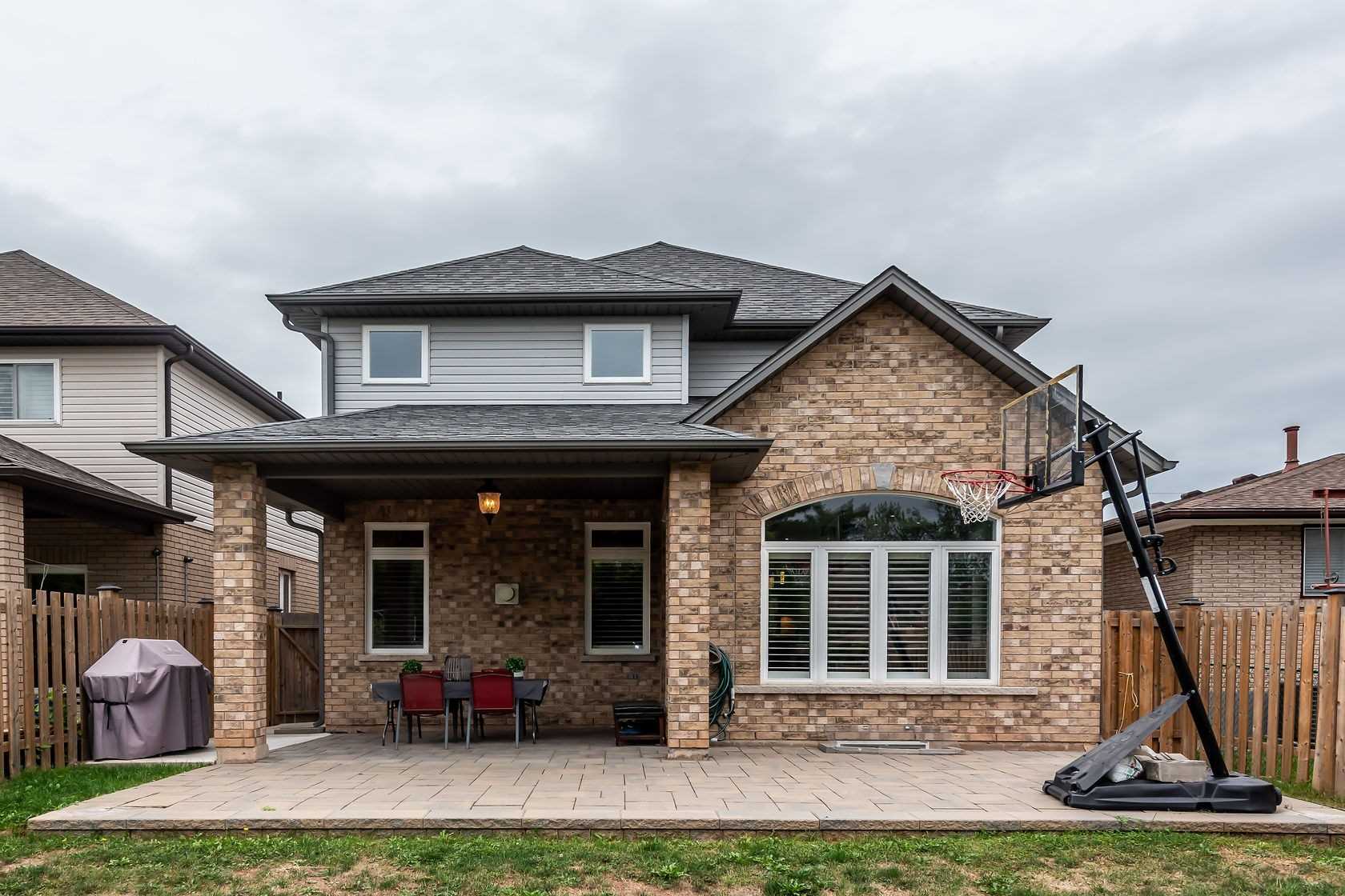 31 Warwick Rd