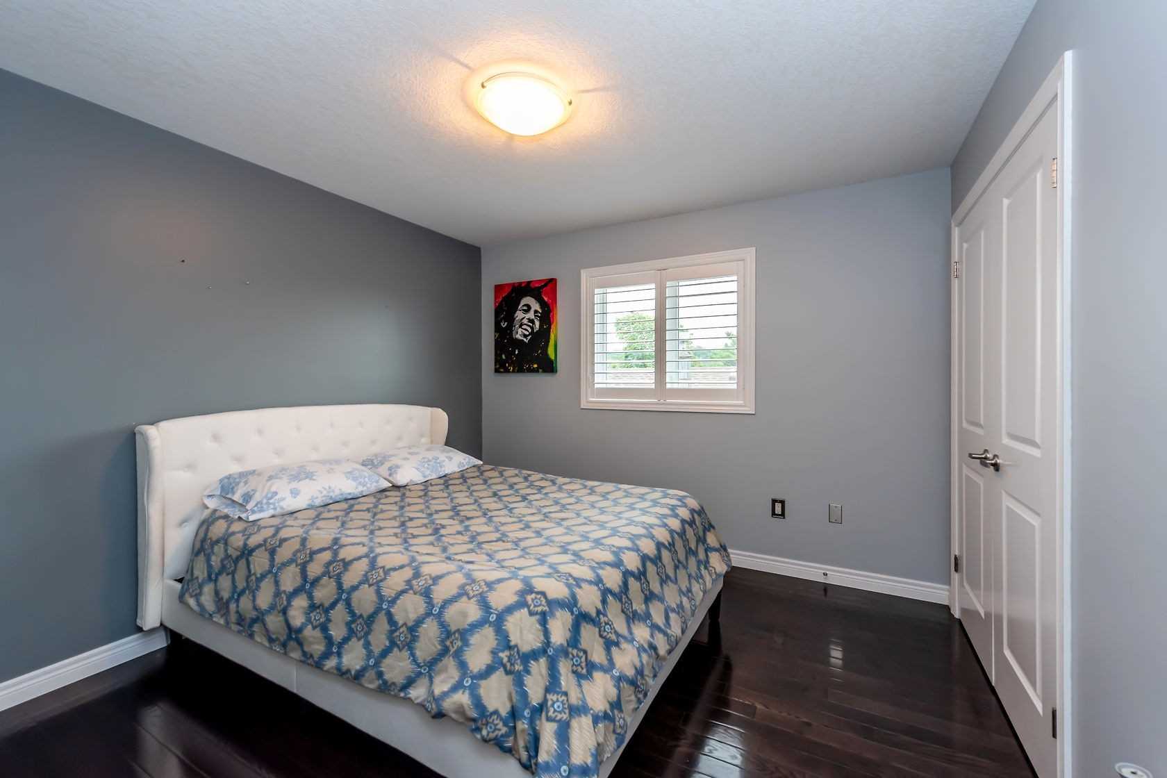 31 Warwick Rd