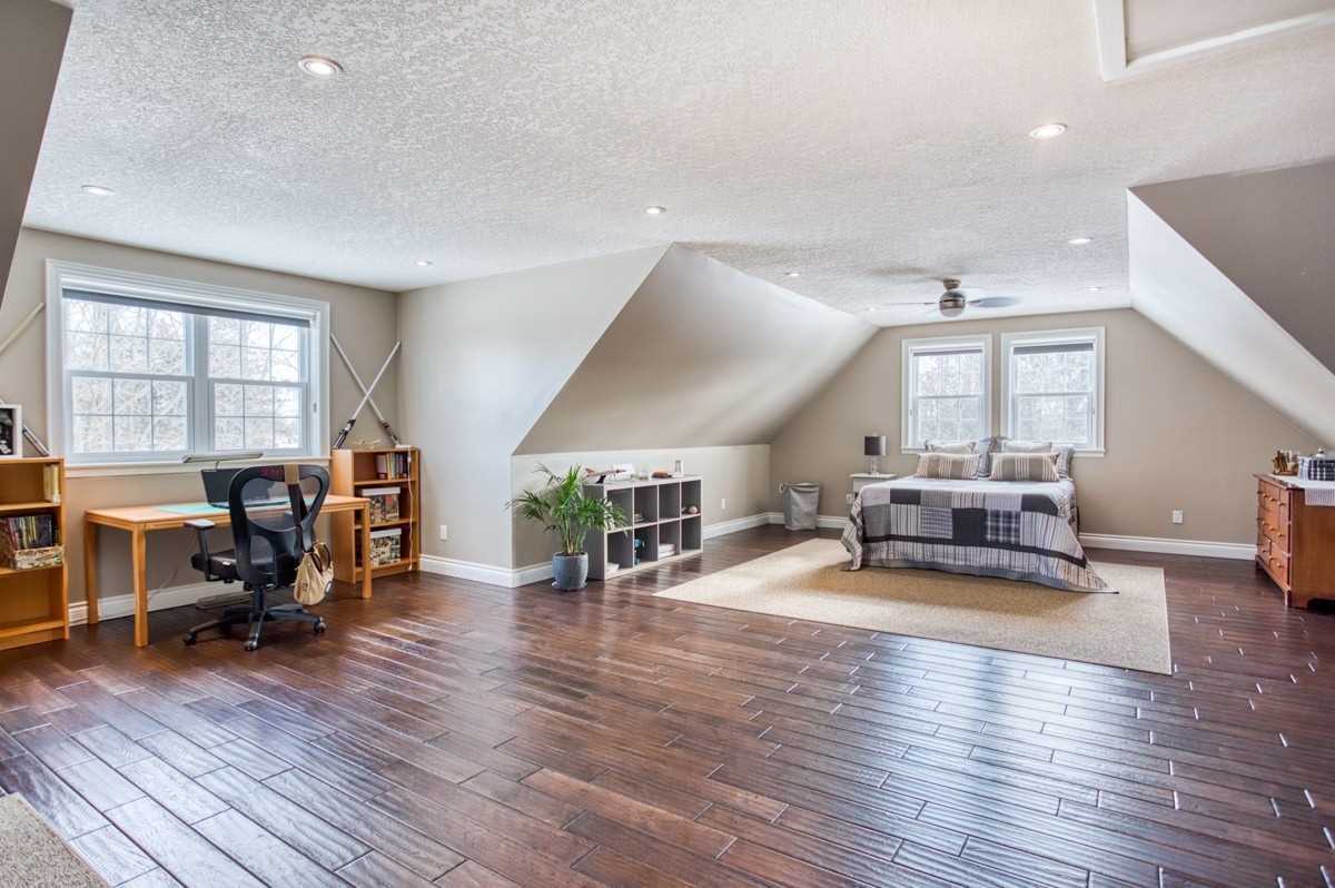 2465 Jerseyville Rd W