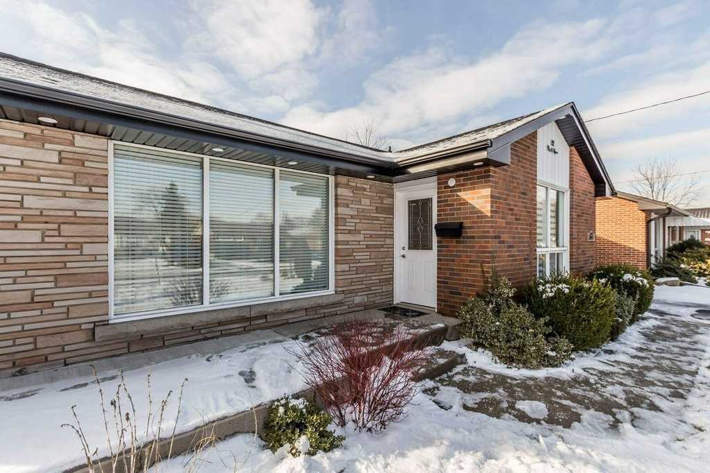 22 Newark Ave
