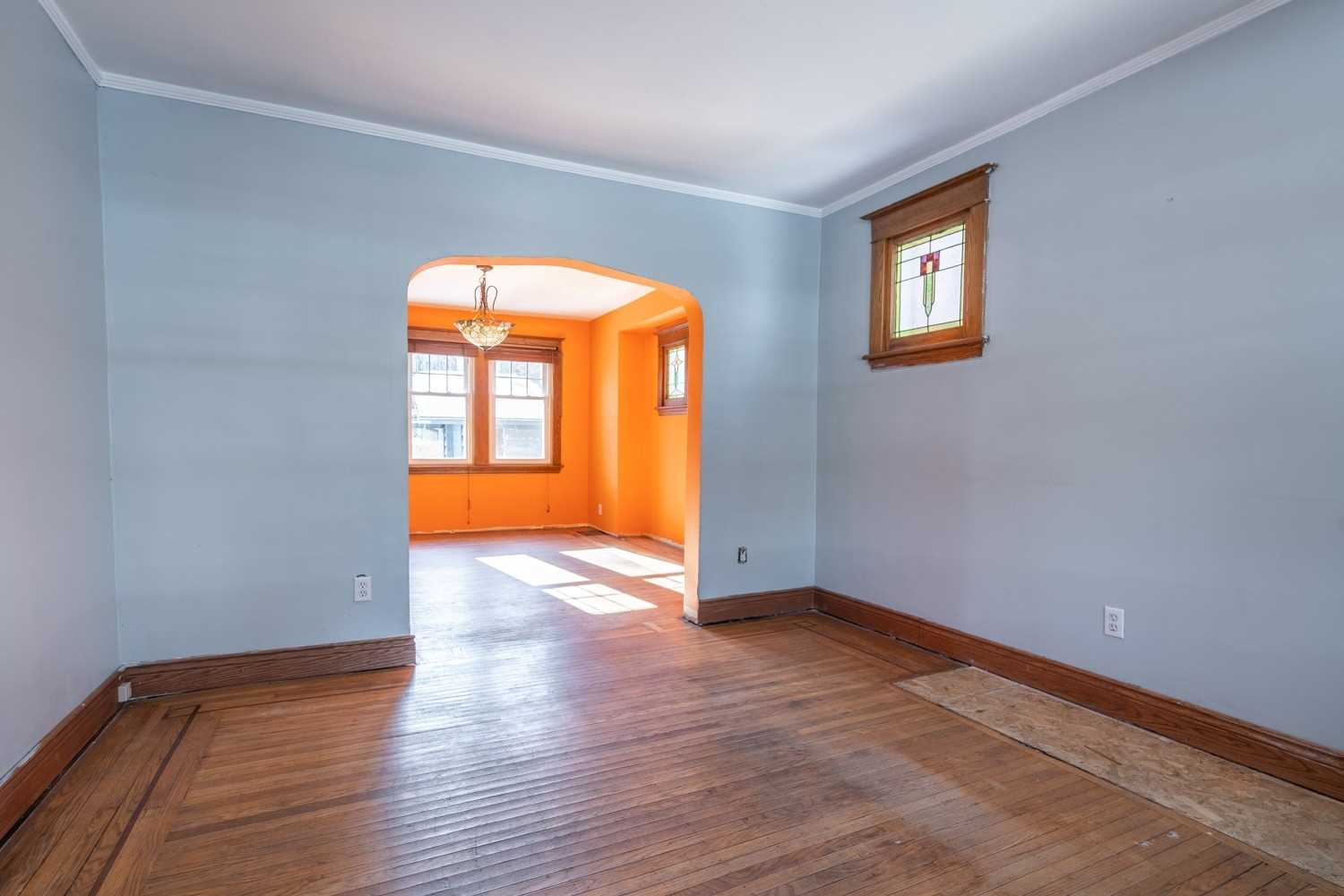 266 Stinson Cres