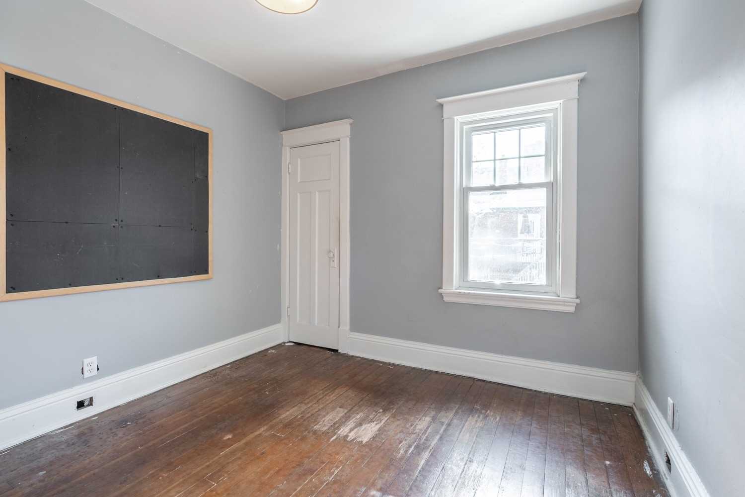 266 Stinson Cres