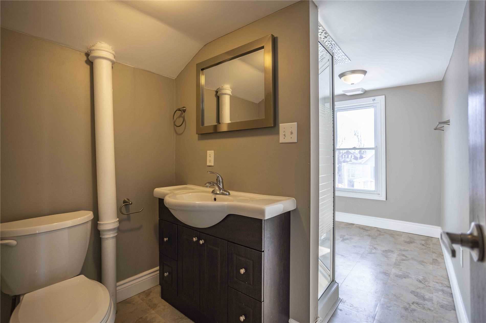 Listing X5490160 - Large Photo # 17
