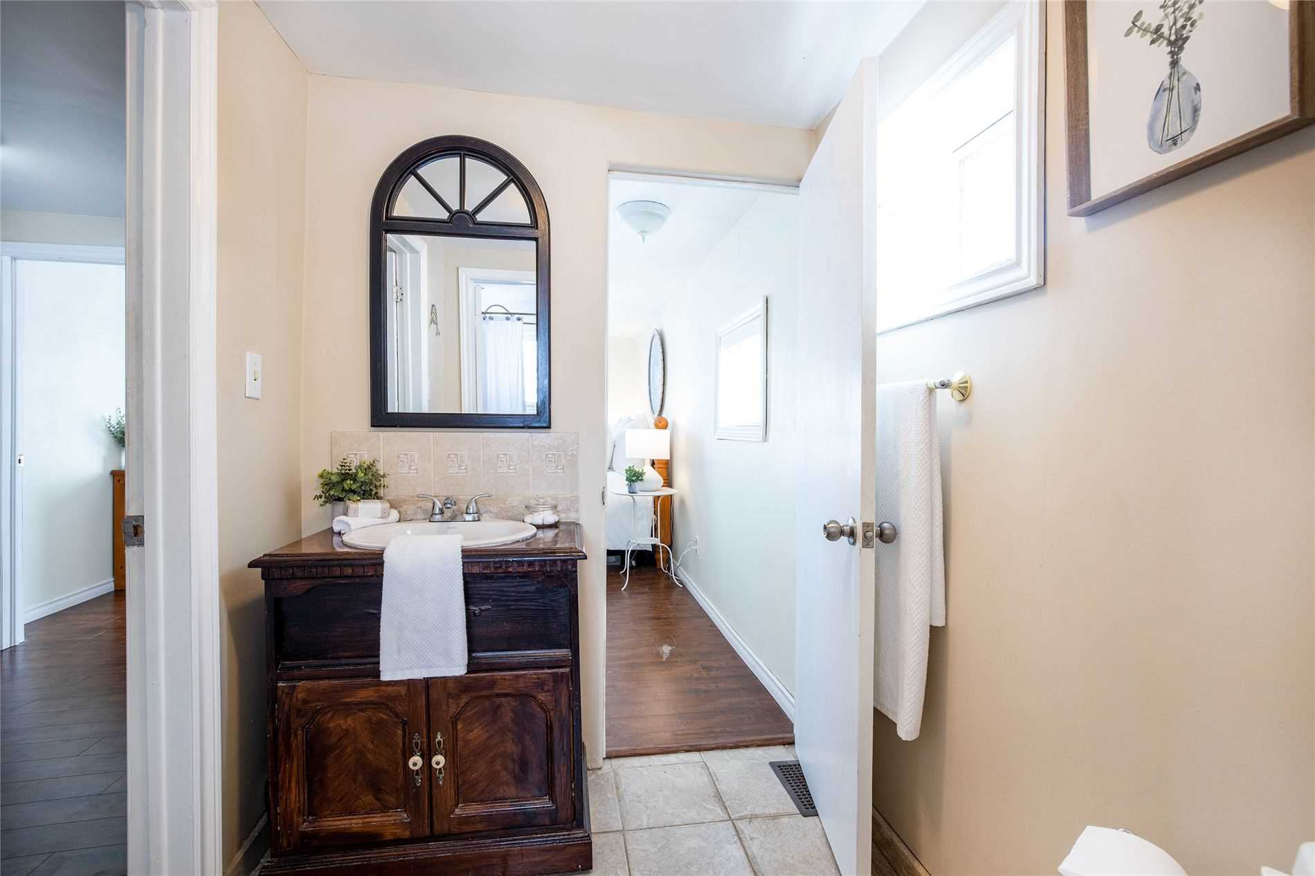 67 Oakdene Cres