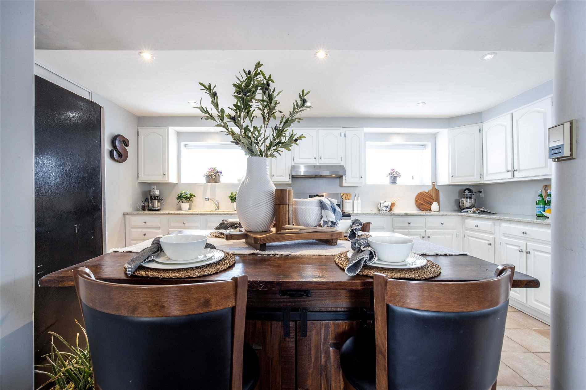 67 Oakdene Cres