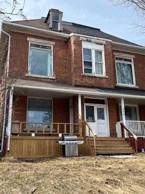204 Owen Sound St