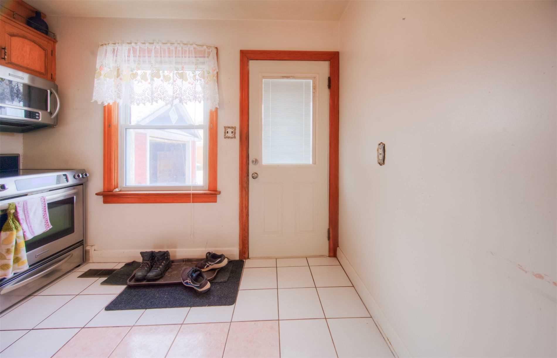 13 Athlone Rd