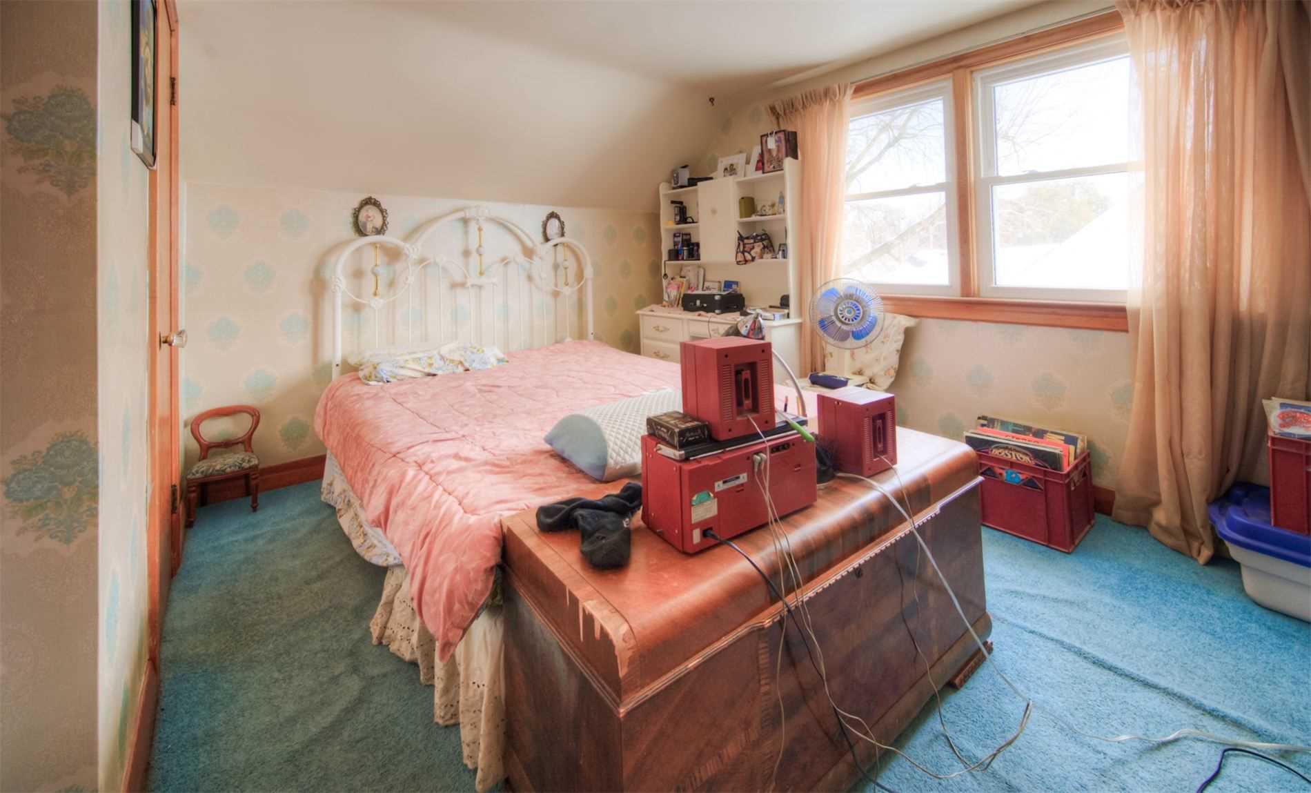 13 Athlone Rd