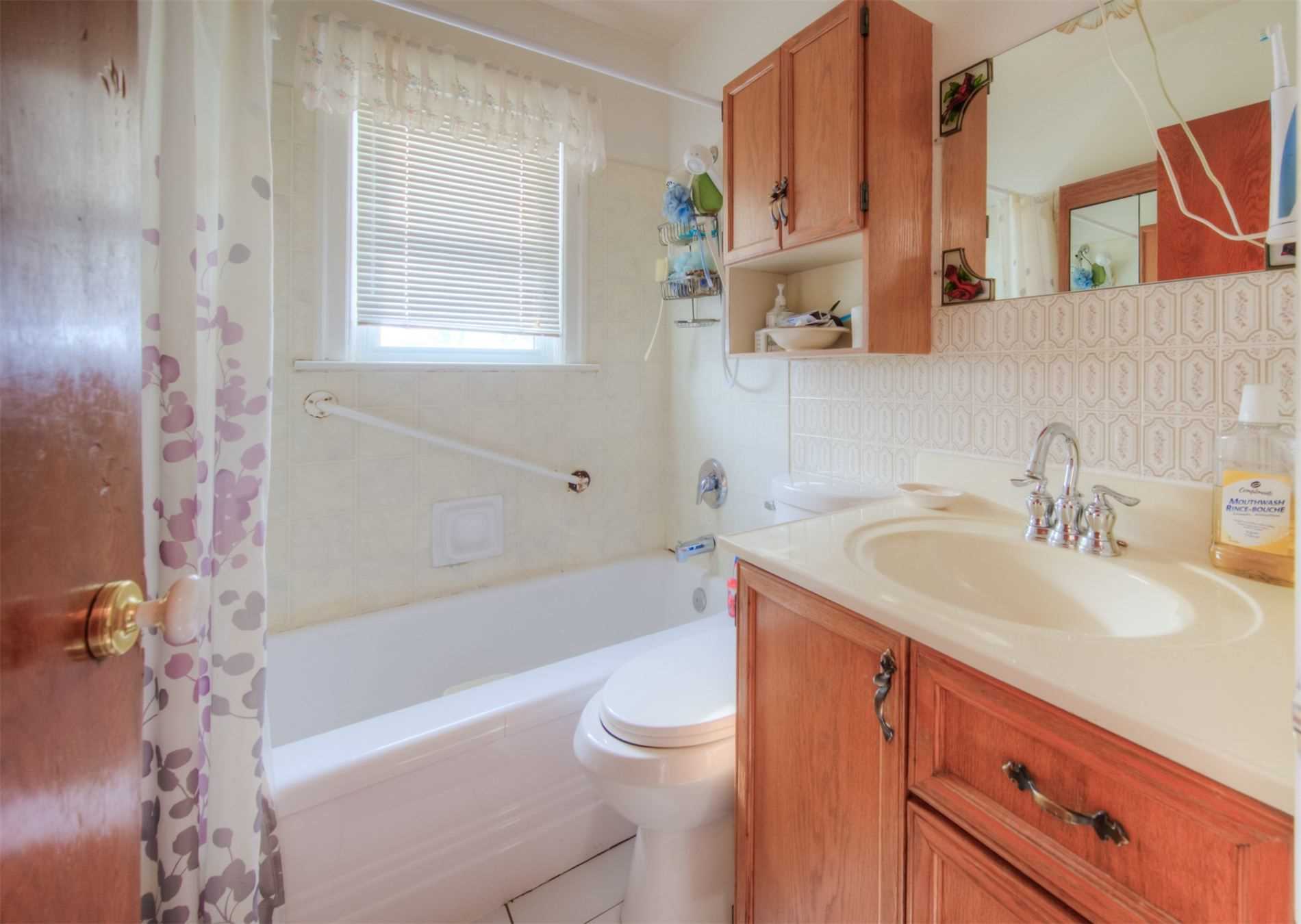 13 Athlone Rd