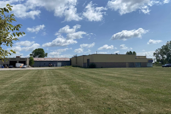 1053 Wellington St, Chatham-Kent