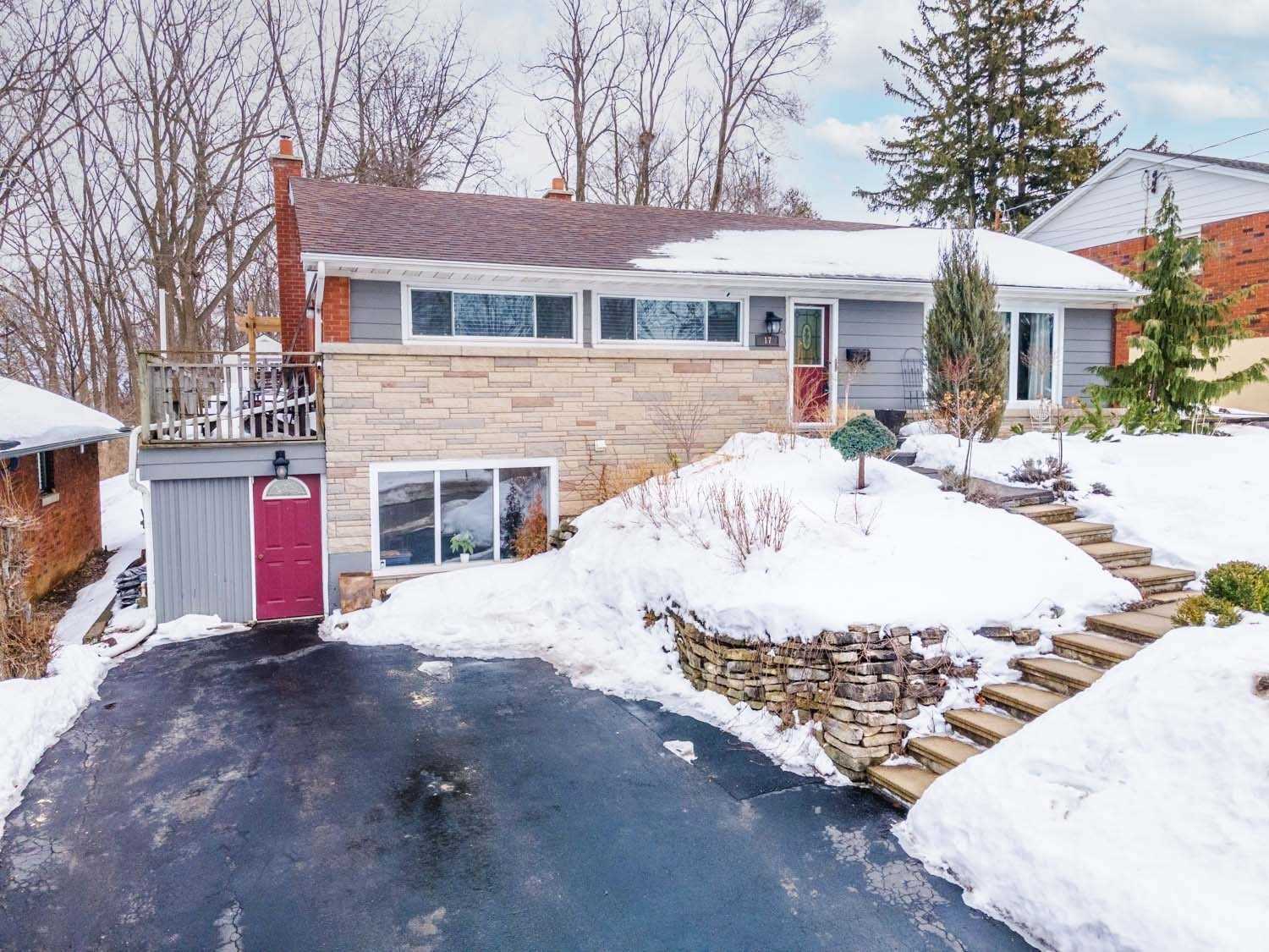 17 Battlefield Dr