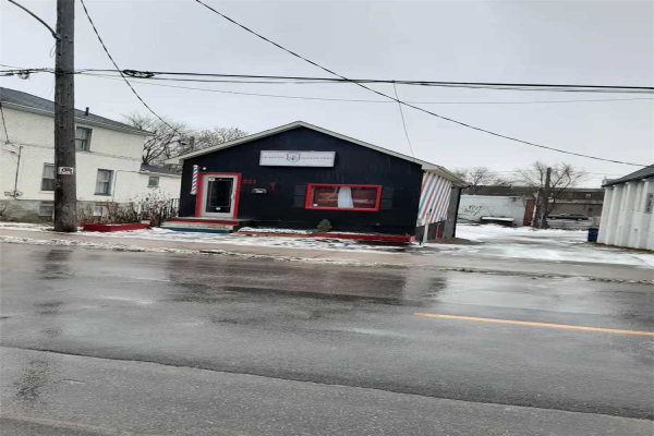 221 Brock Street St, Peterborough