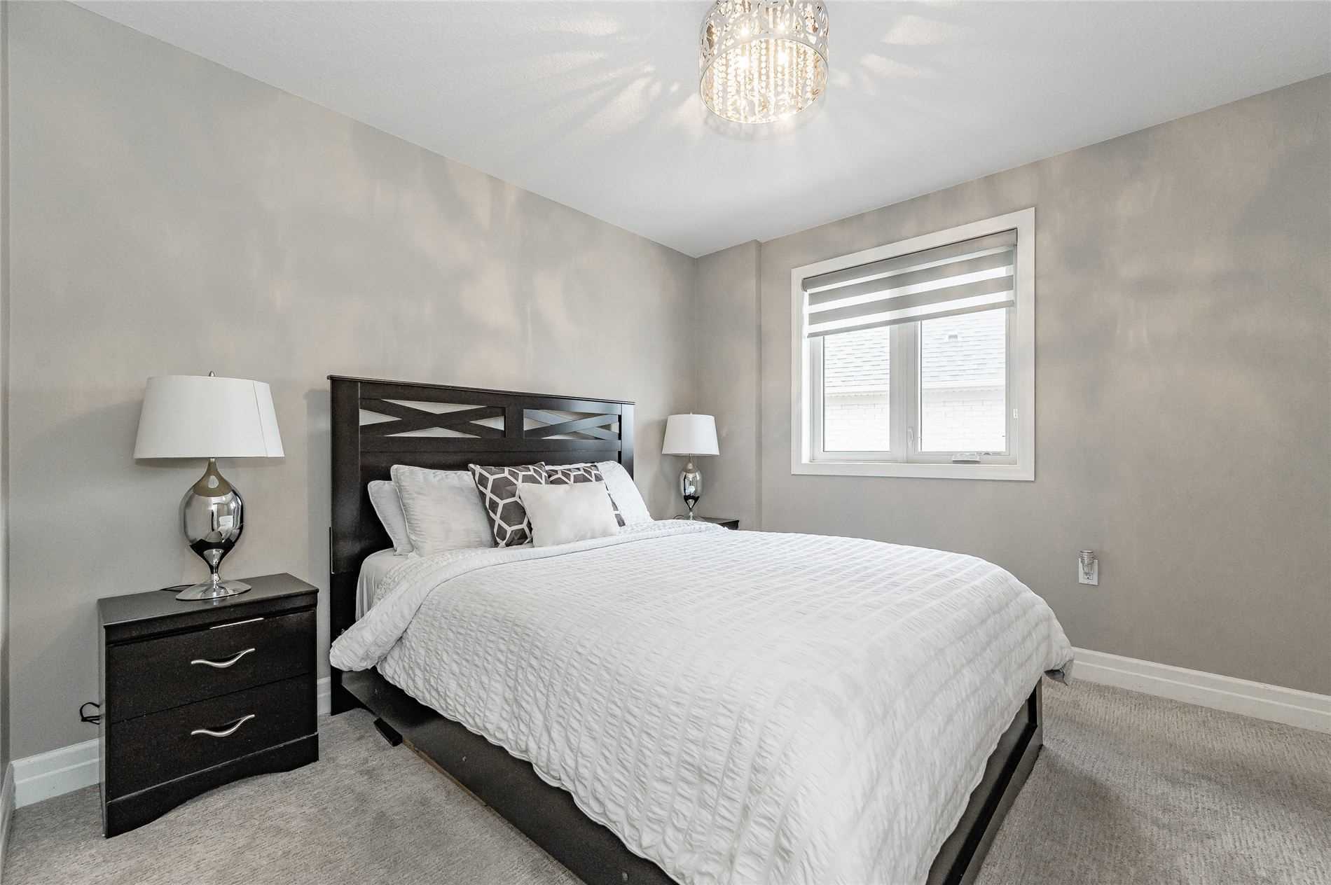 316 Deerfoot Tr