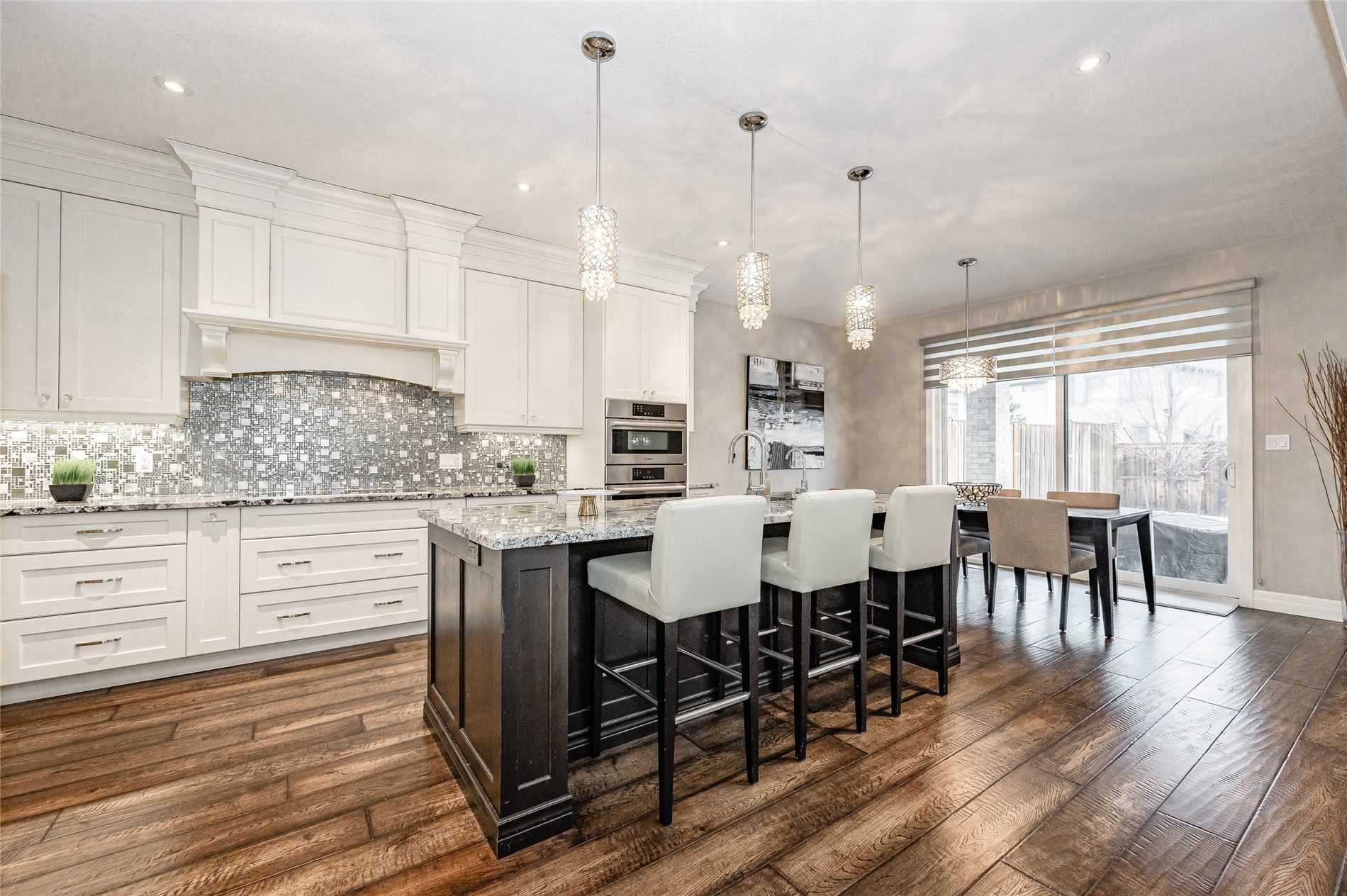 316 Deerfoot Tr