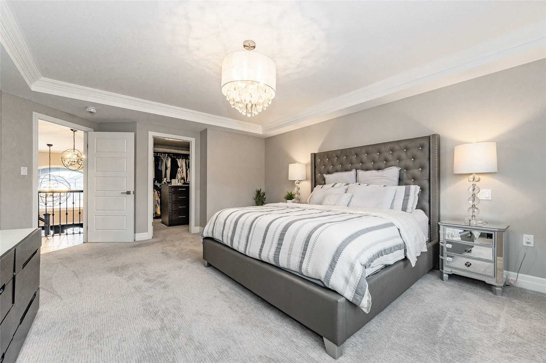 316 Deerfoot Tr