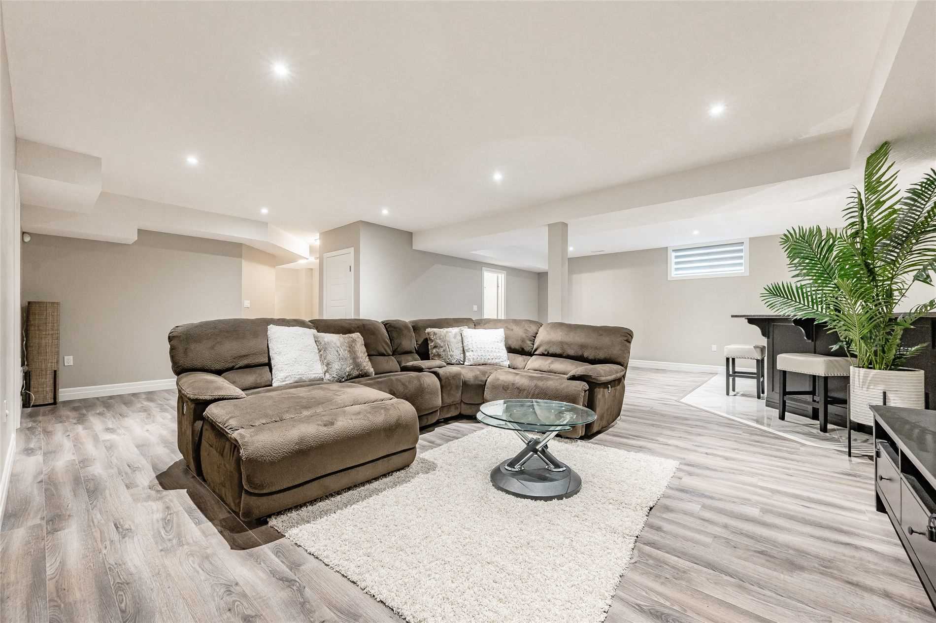 316 Deerfoot Tr