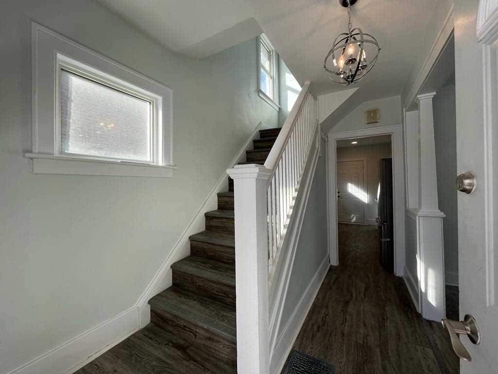 3272 Baby St