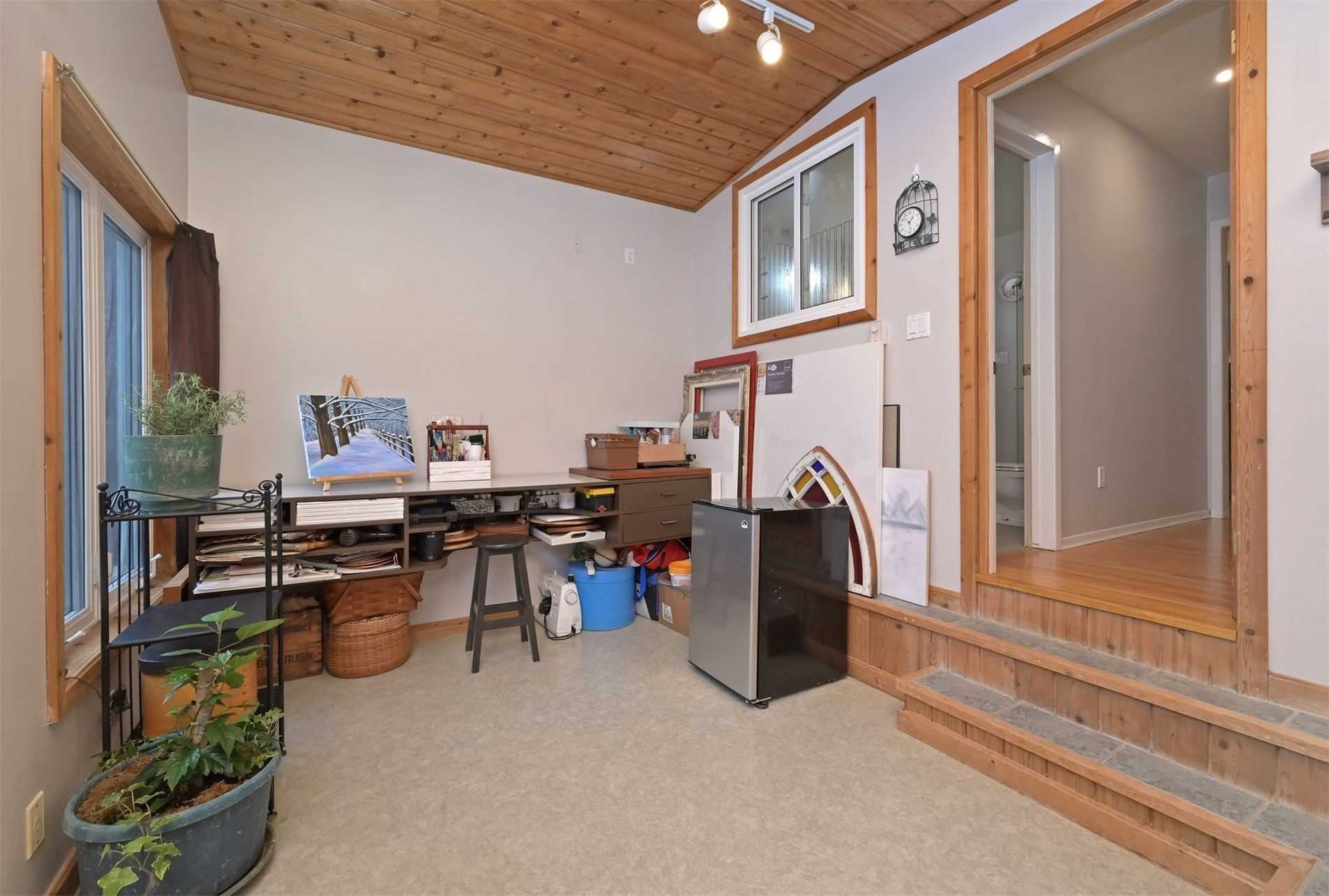 394073 County Road 12 Rd