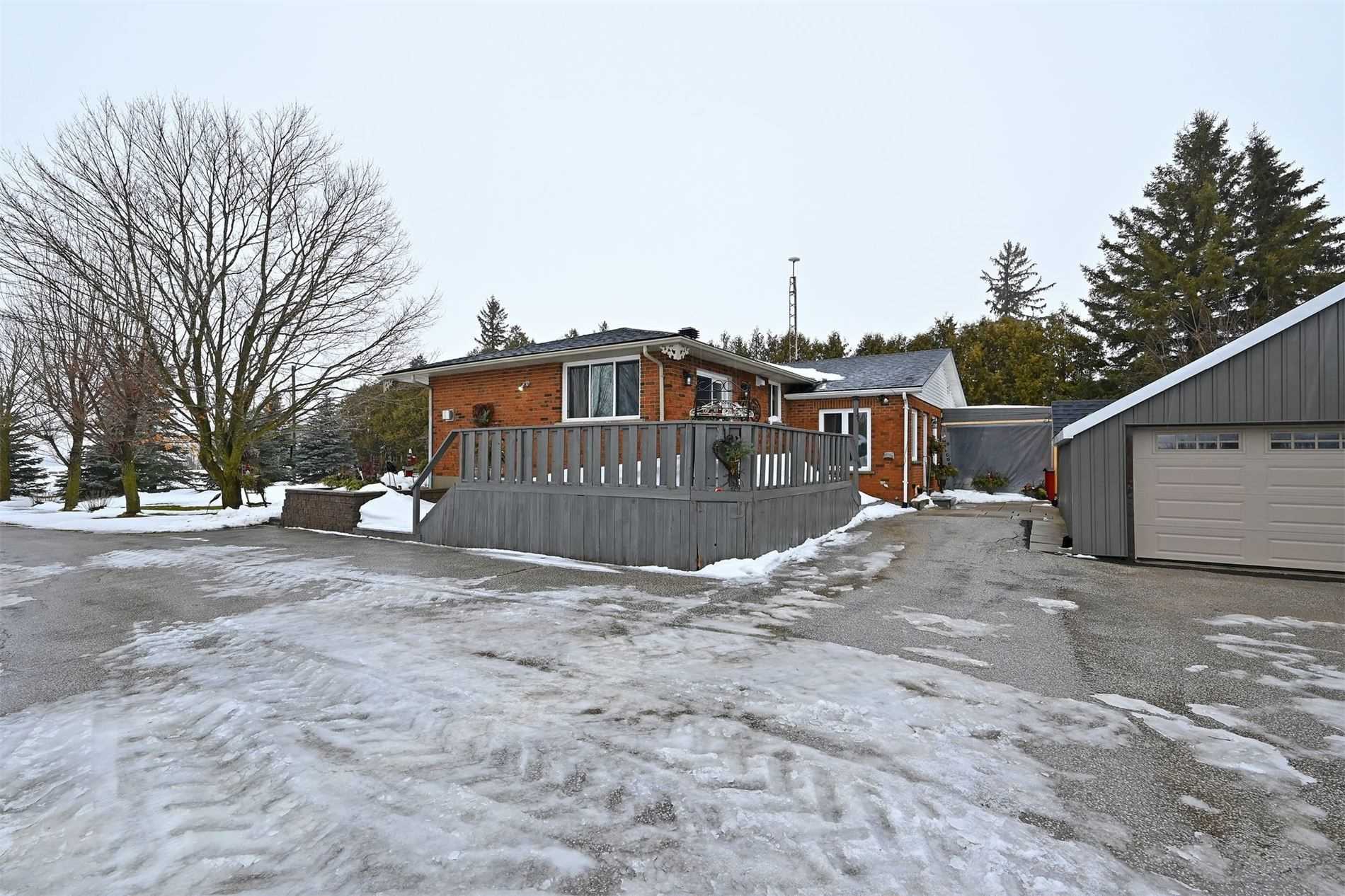 394073 County Road 12 Rd