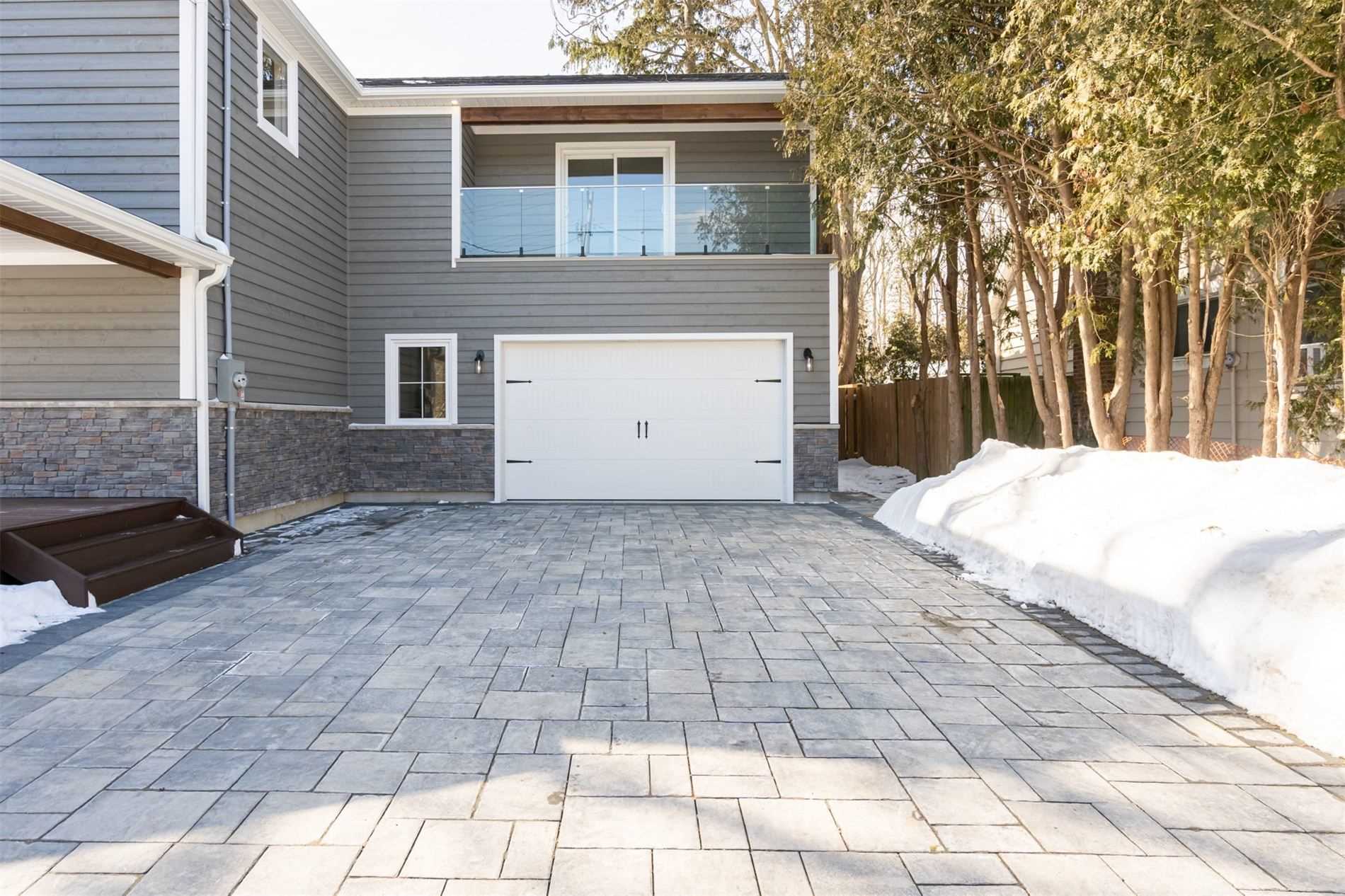 287 Brock Rd