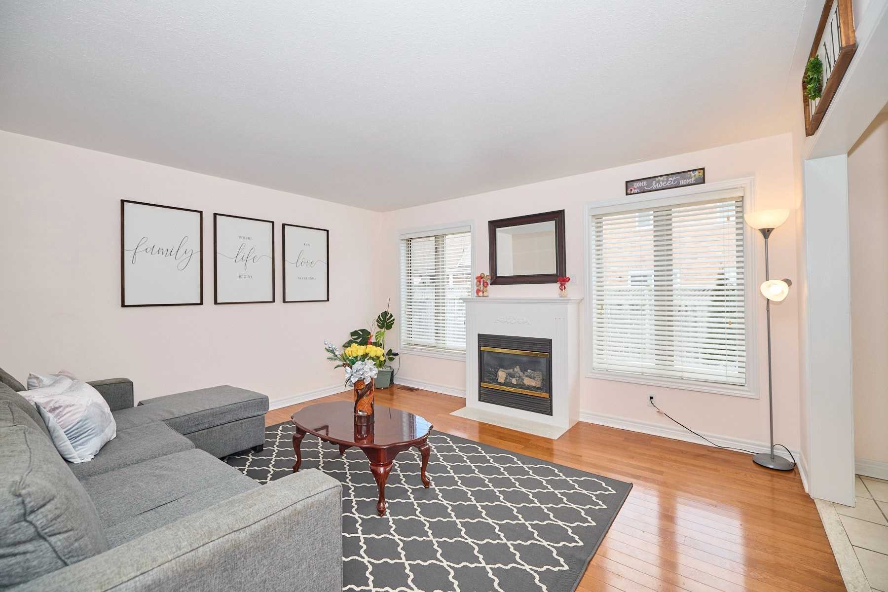 26 Robertson Rd