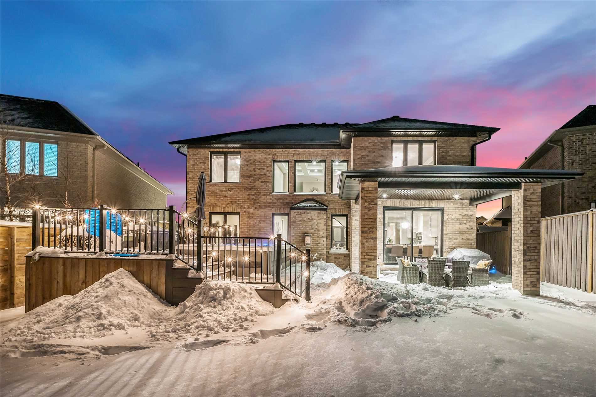 316 Deerfoot Tr