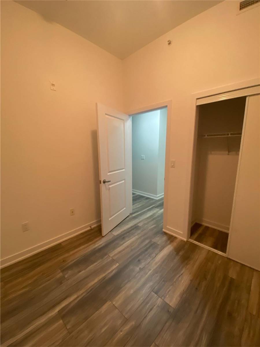 35 Southshore Cres, #408