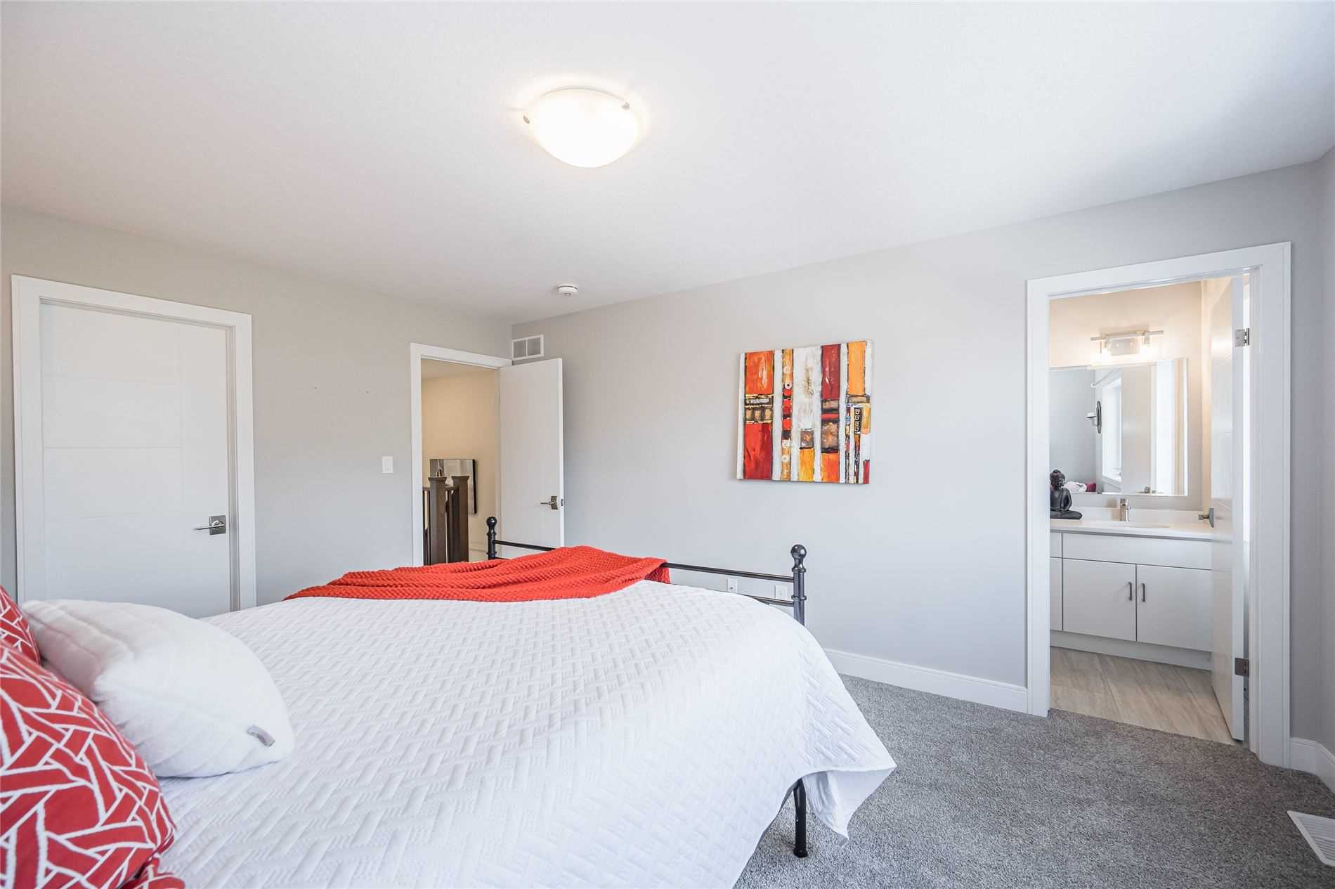60 Arkell Rd, #91