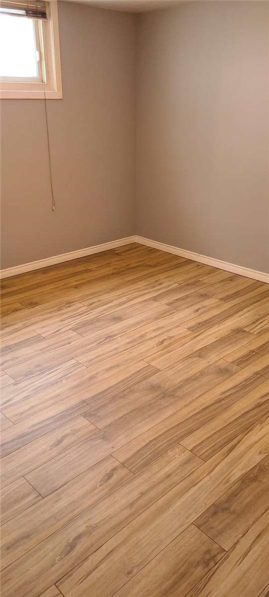 121 Mountford Dr