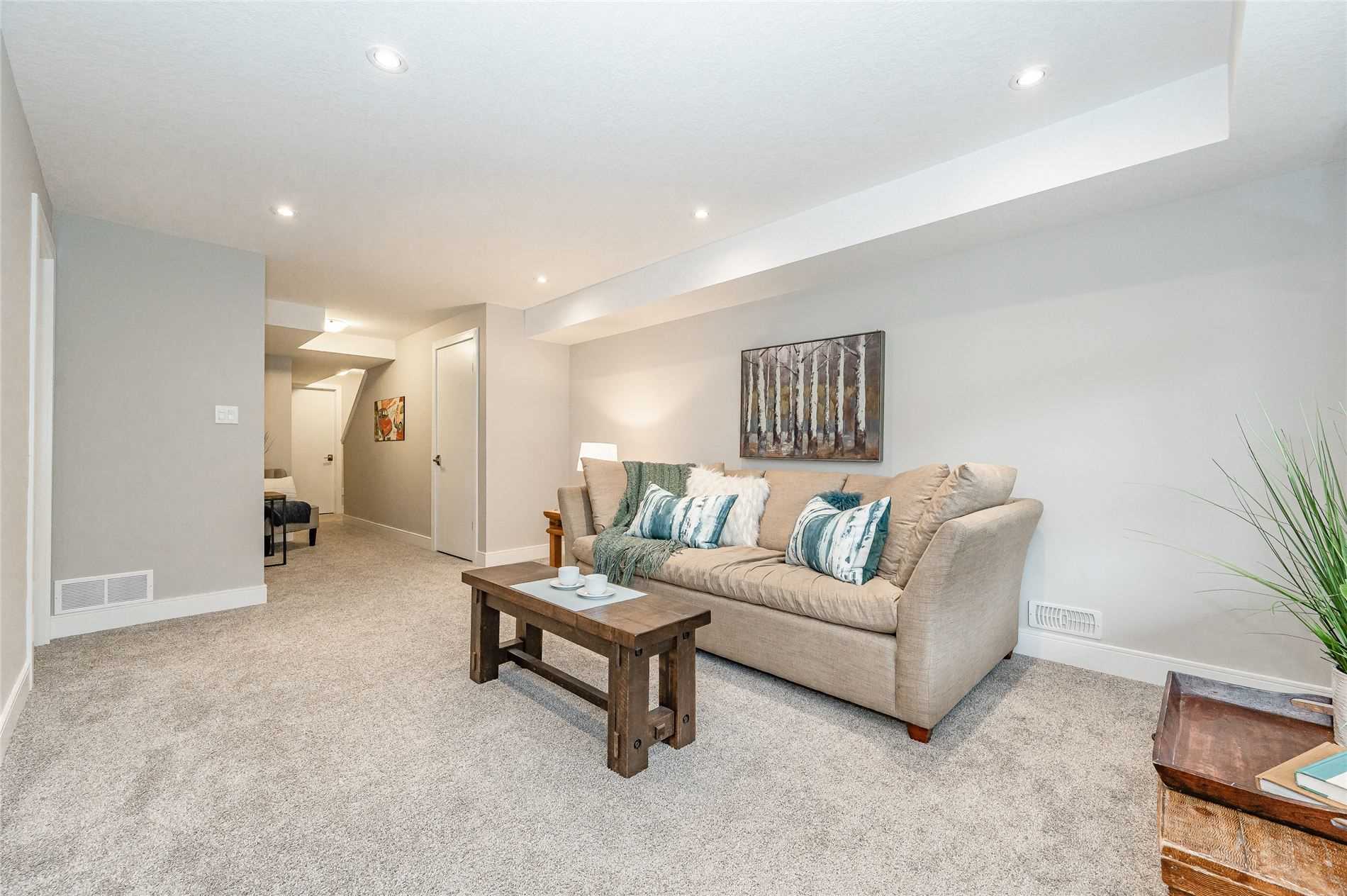 60 Arkell Rd, #91