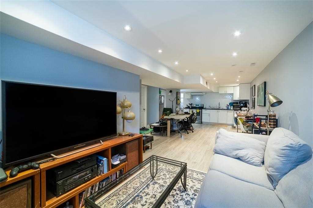 15 First St