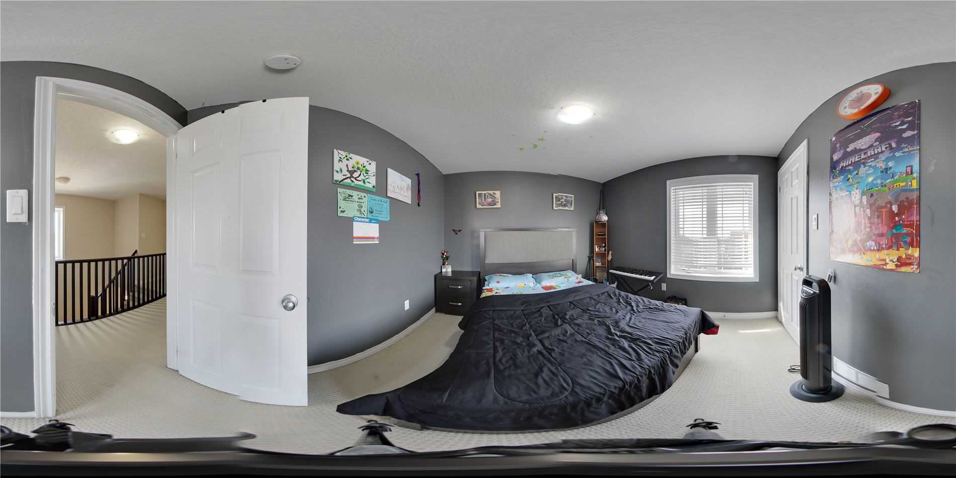 57 Oakes Cres