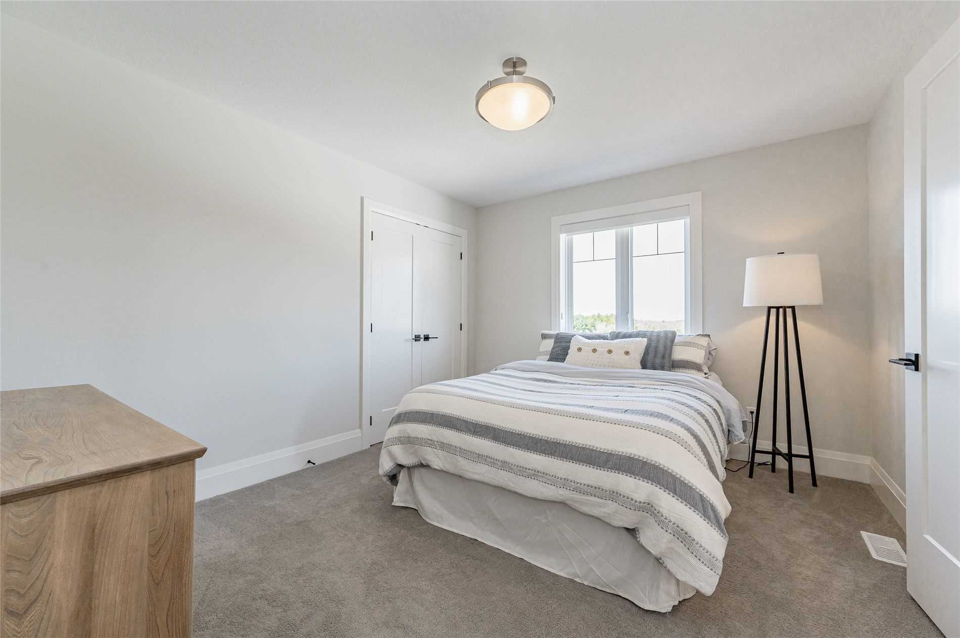 22 Hilltop Rd