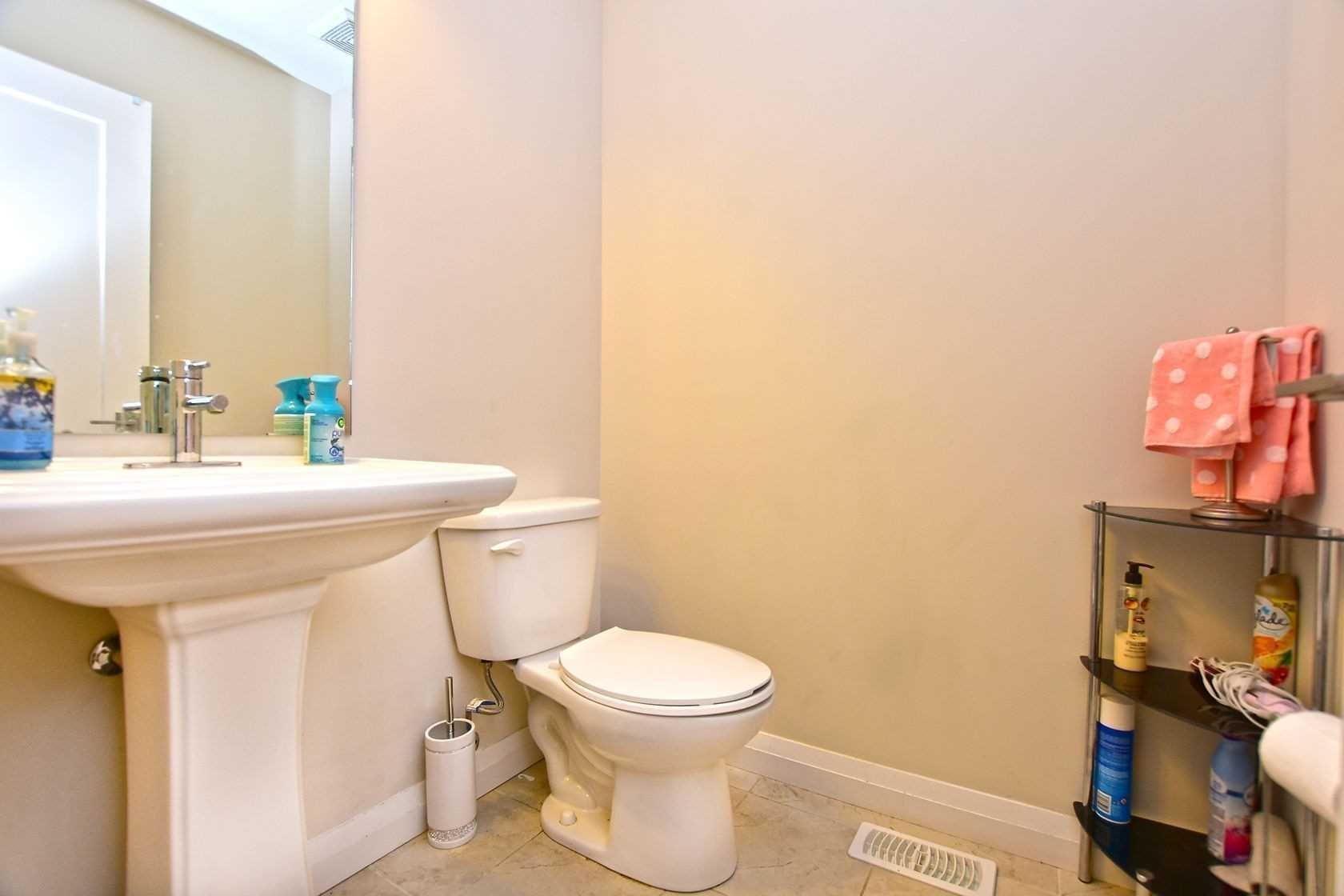 35 Midhurst Hts, #35