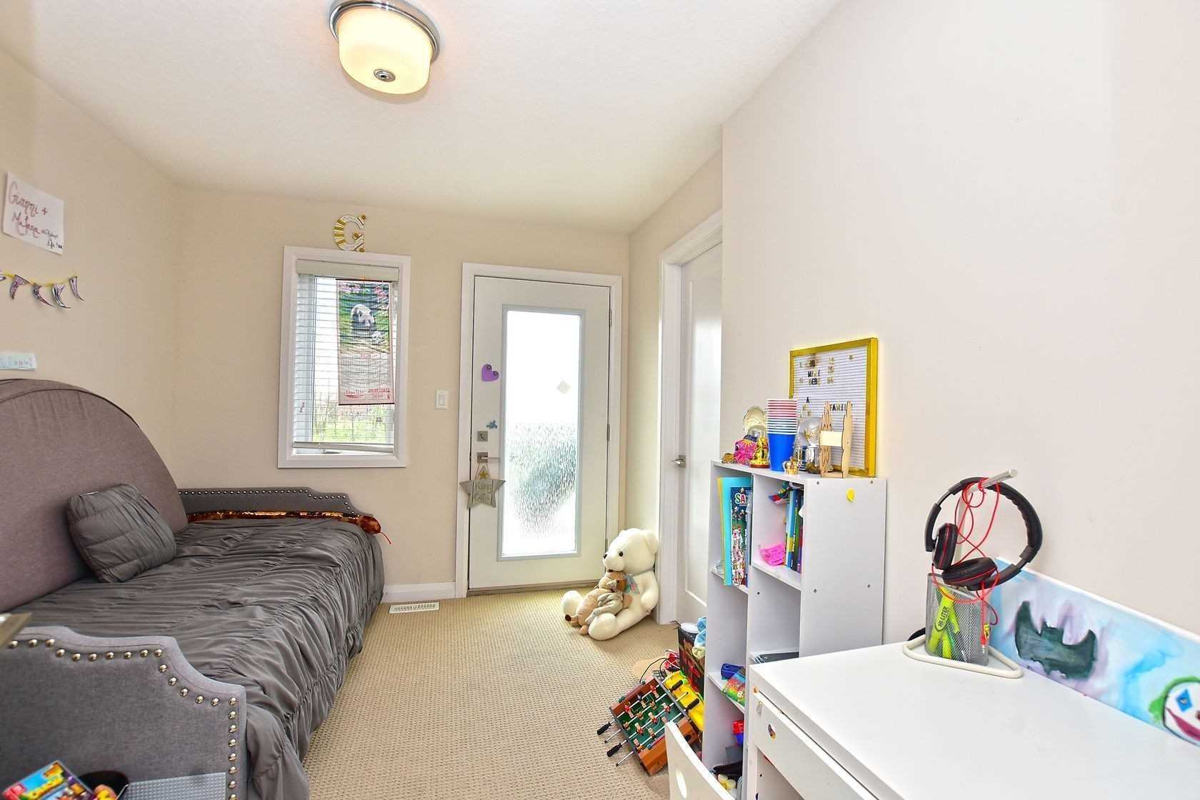 35 Midhurst Hts, #35