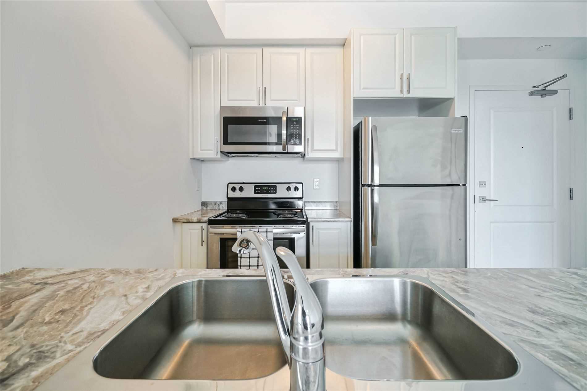 101 Shoreview Pl, #412