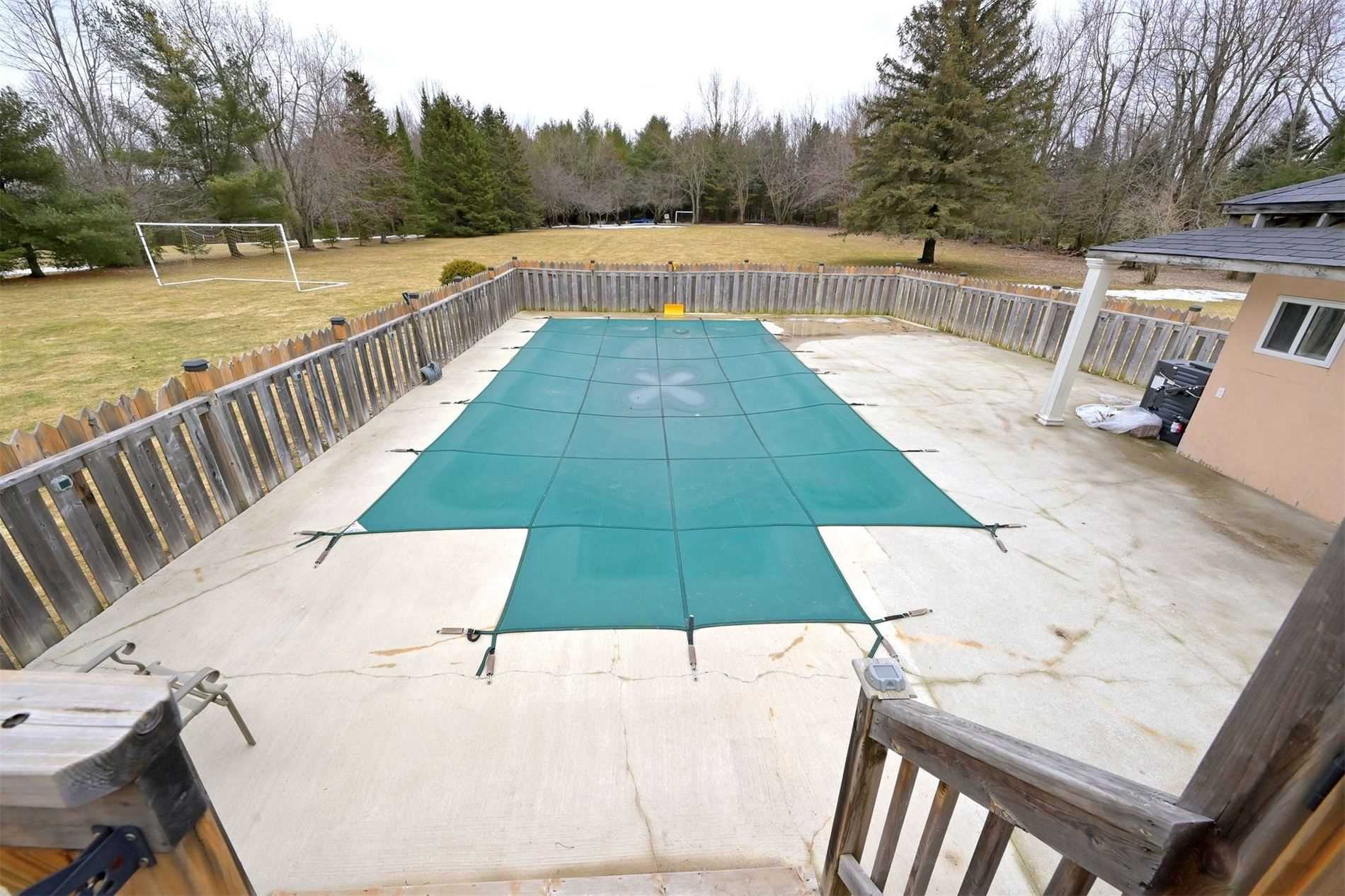 33 Maplewood Dr