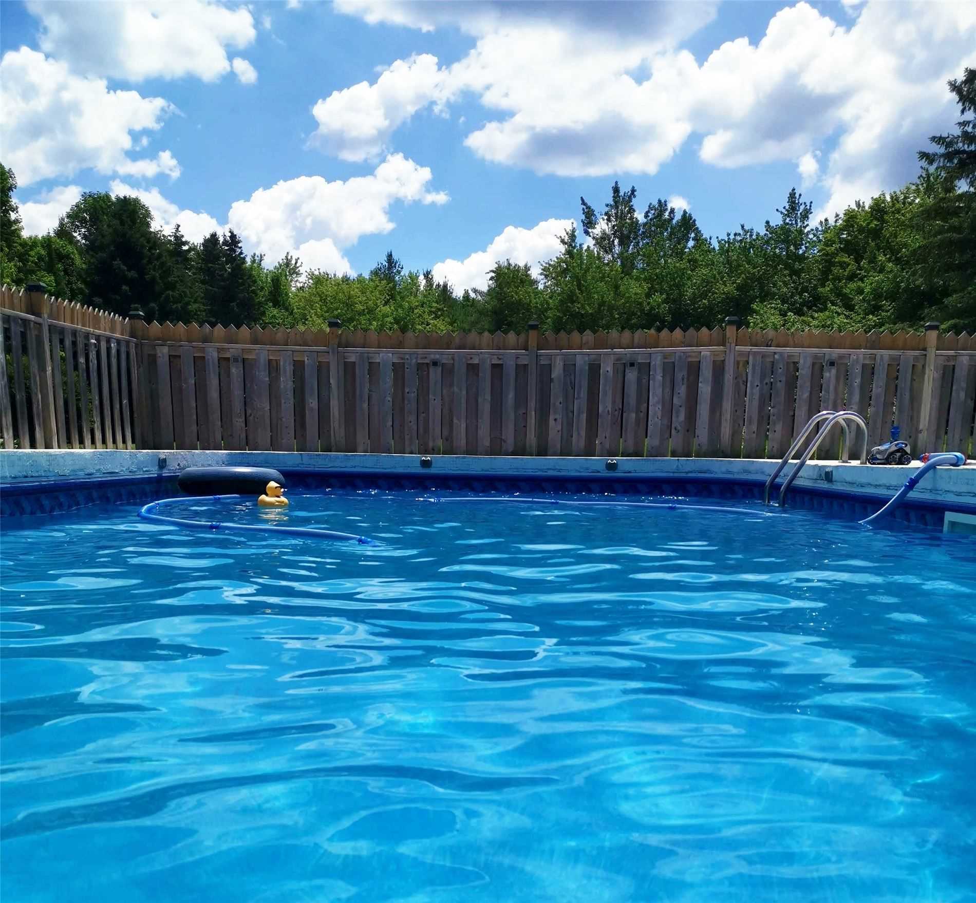 33 Maplewood Dr