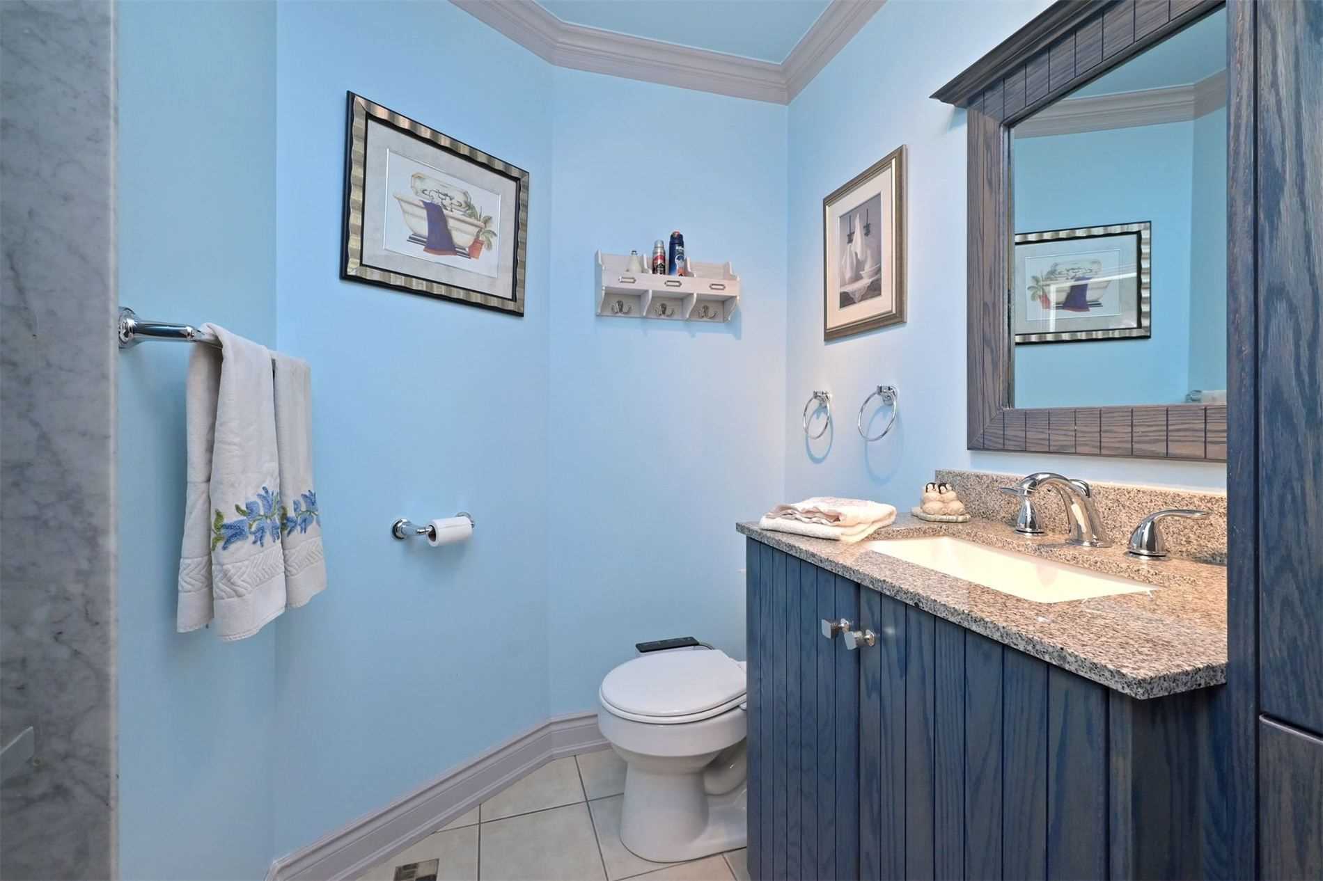 33 Maplewood Dr
