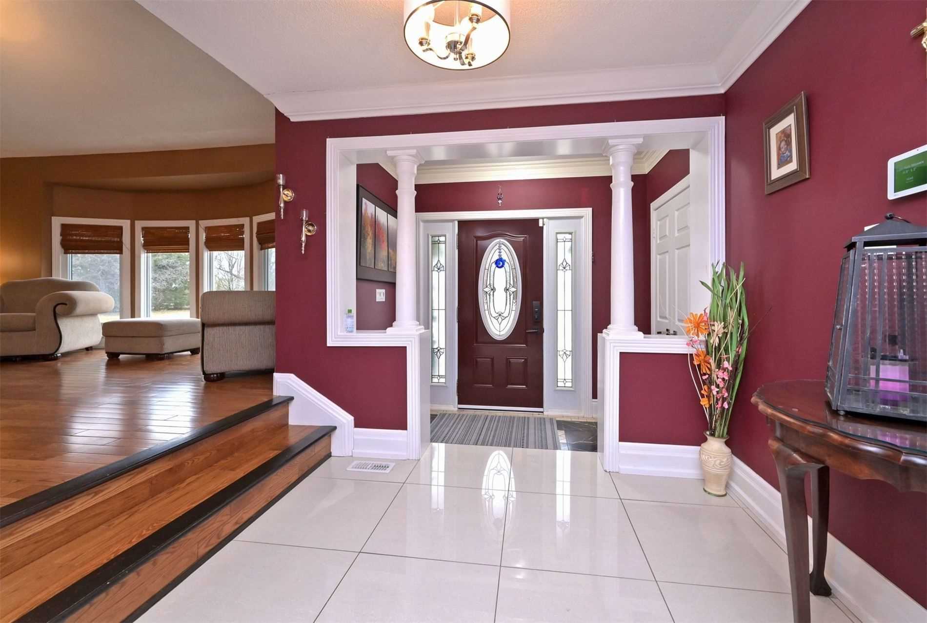 33 Maplewood Dr