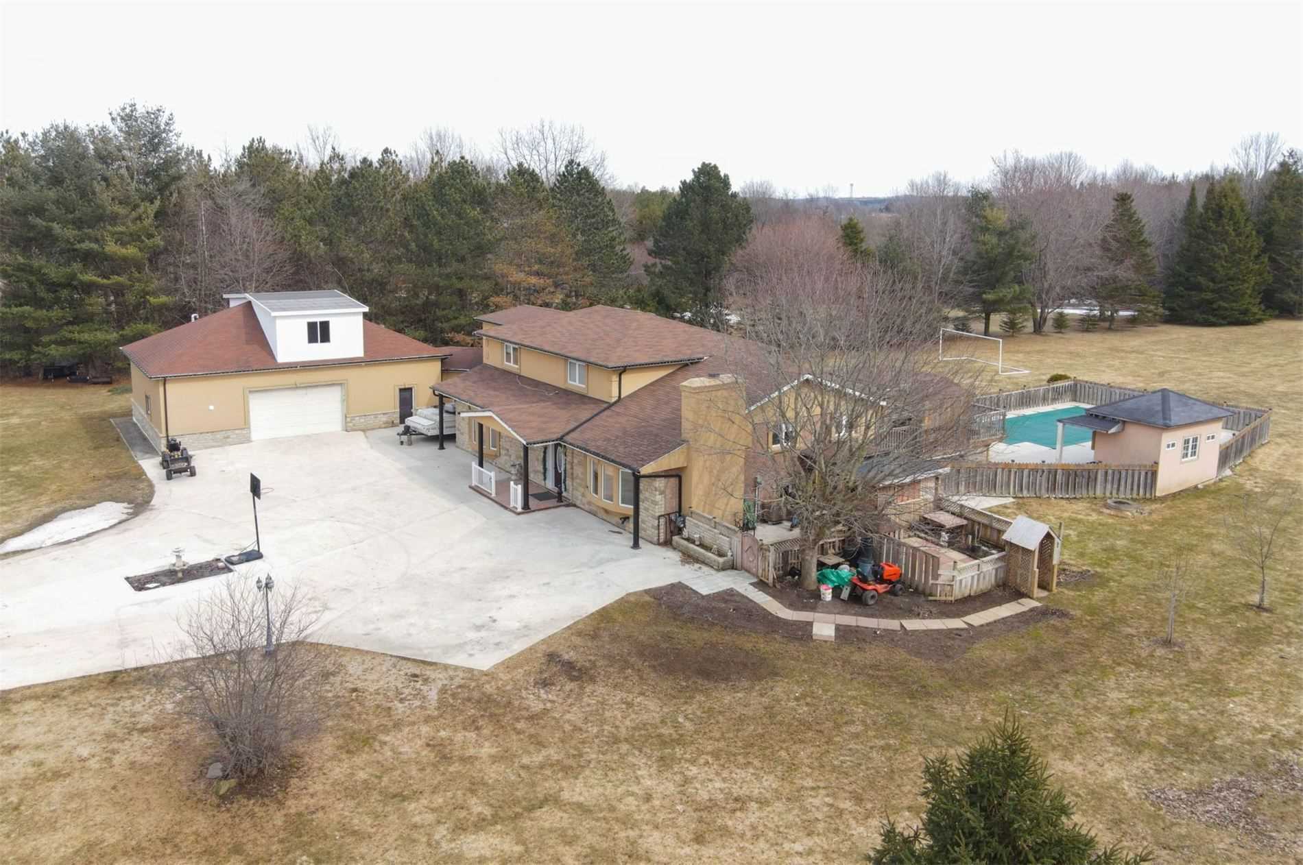 33 Maplewood Dr