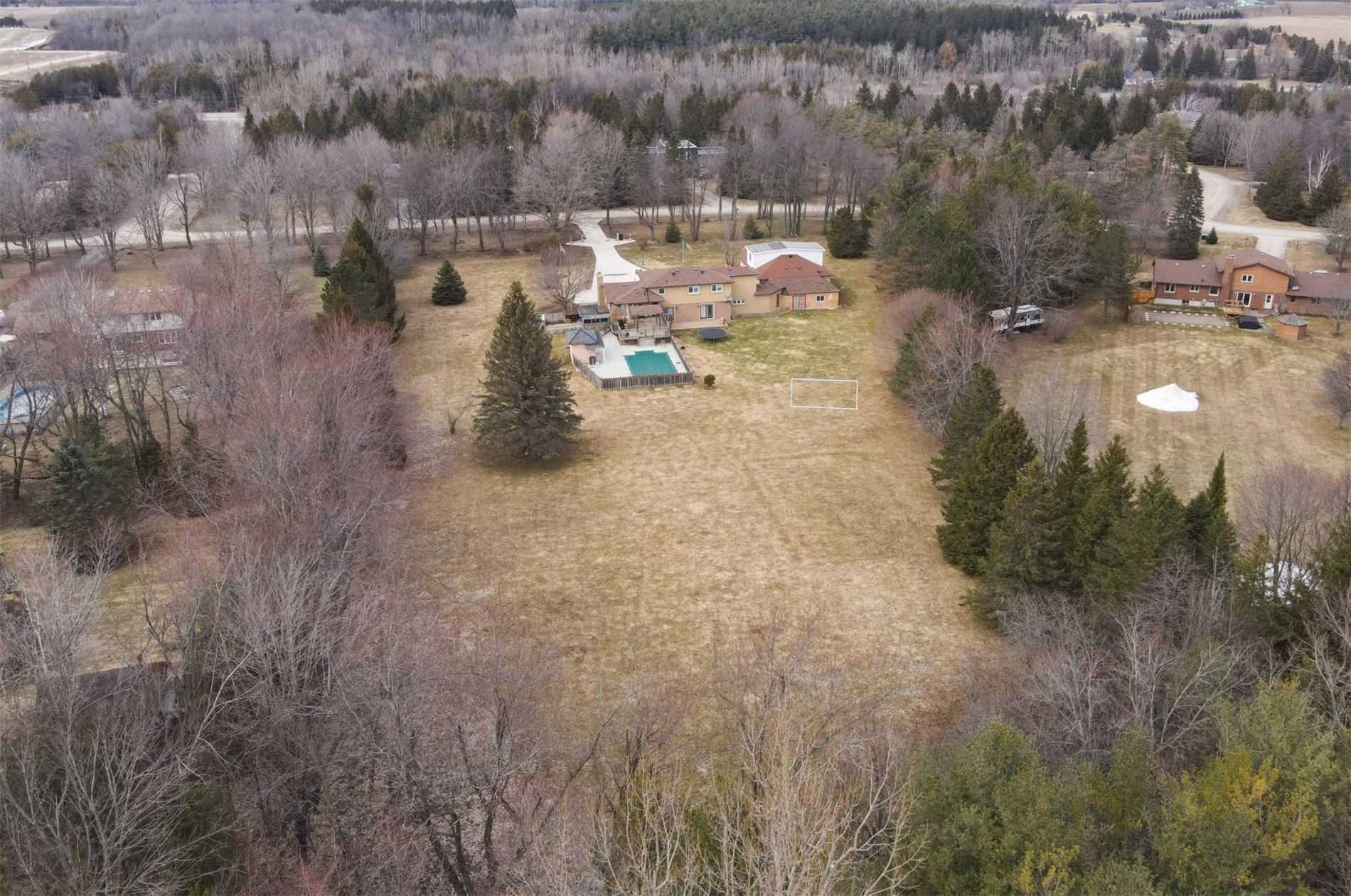 33 Maplewood Dr