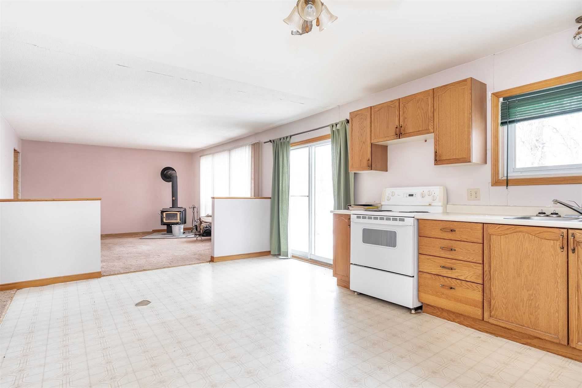 229 Monck Rd
