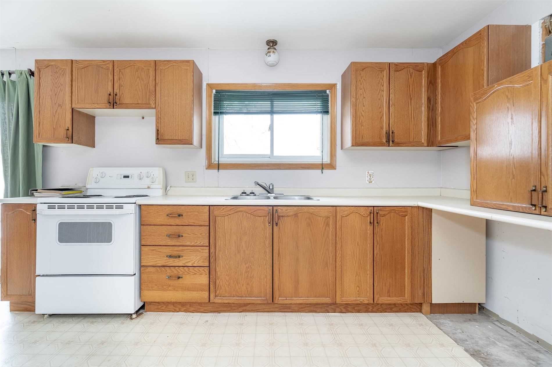 229 Monck Rd