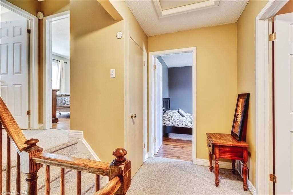 122 Lakeshore Rd, #8