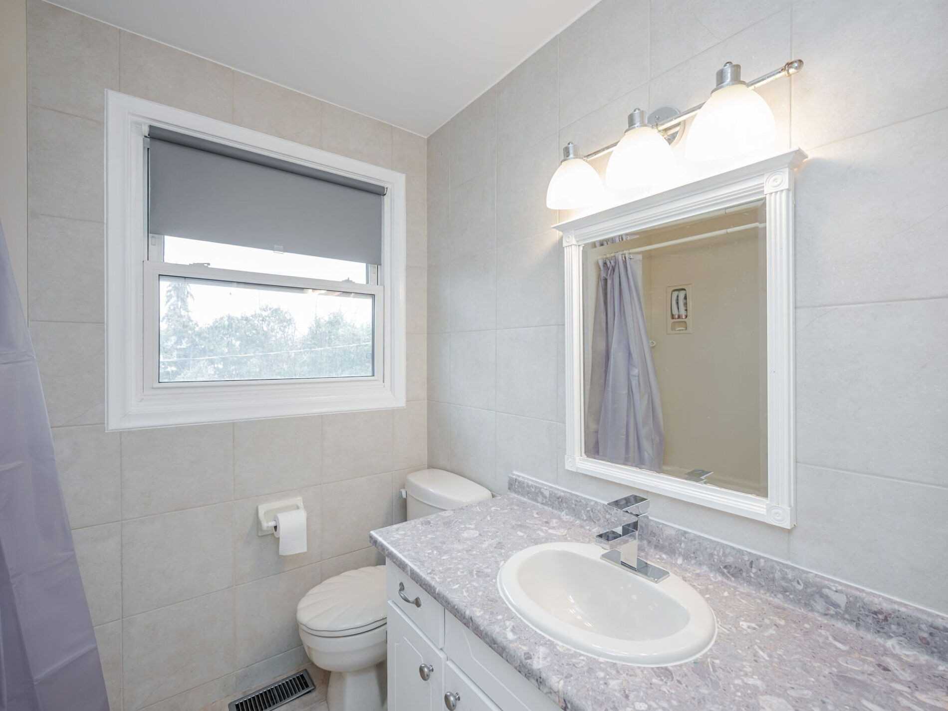 83 Dorchester Dr