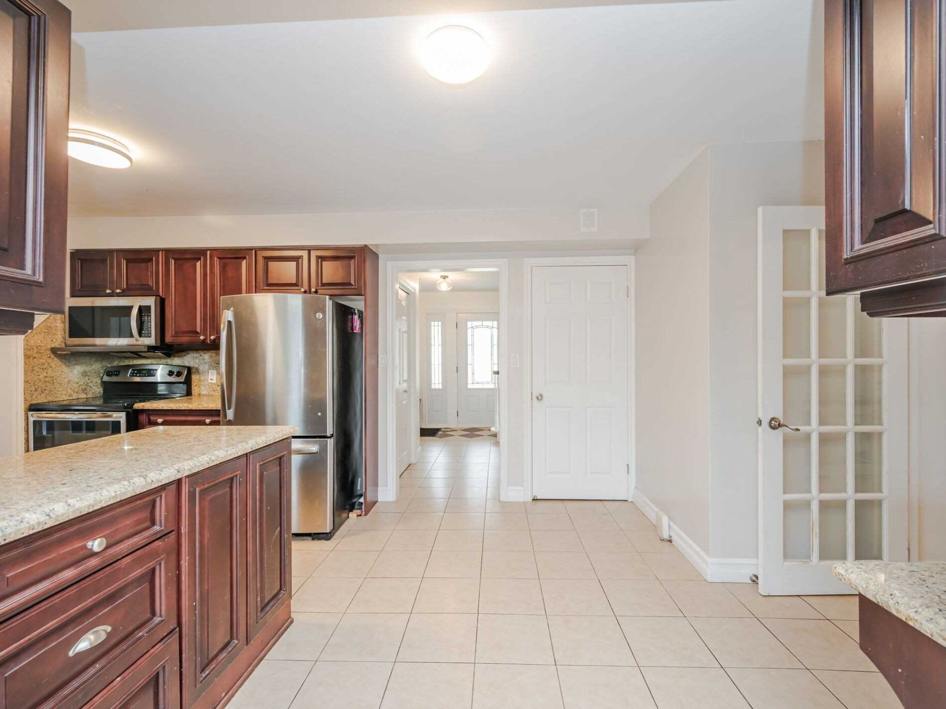 83 Dorchester Dr