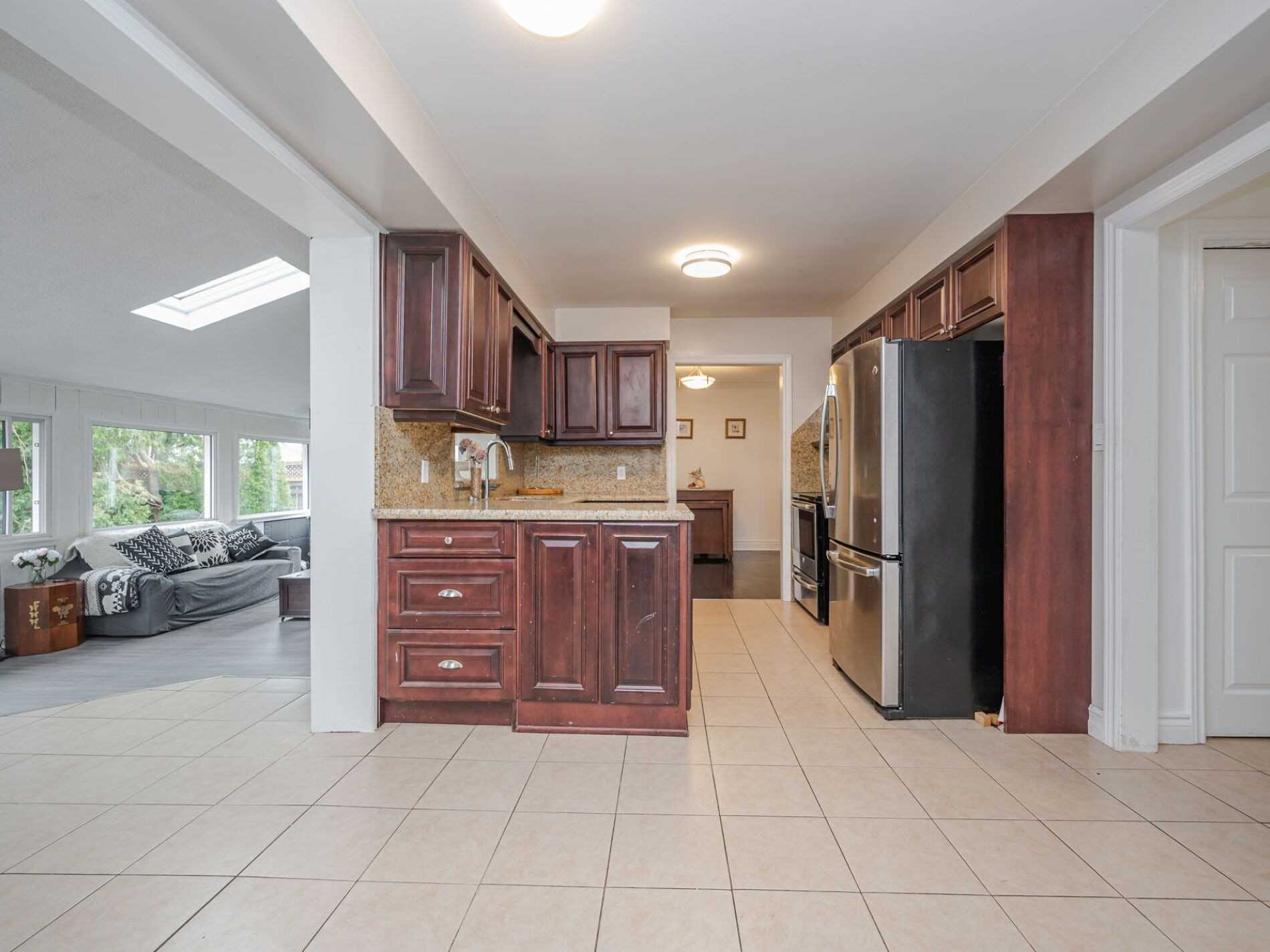 83 Dorchester Dr